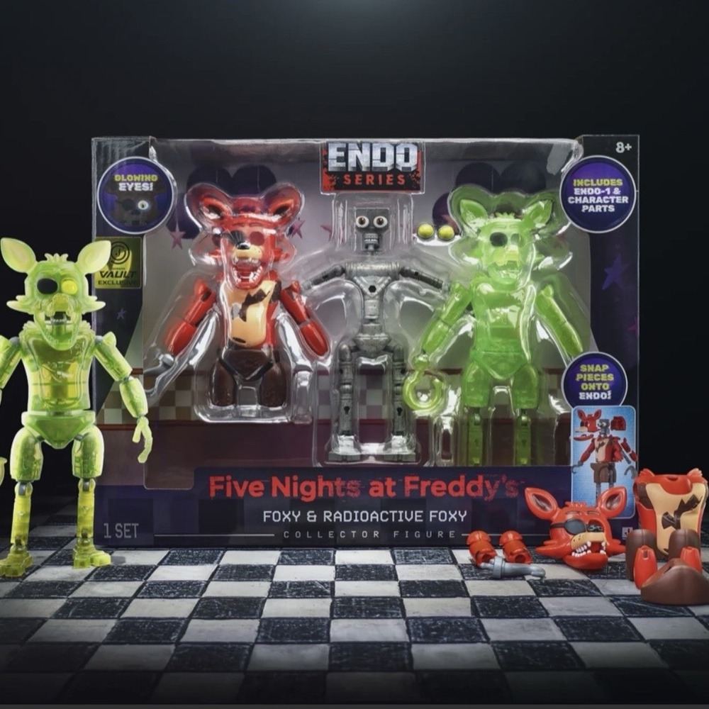 Five Nights at Freddy's Jazwares FNAF Endo Series Radioactive Foxy Set - New